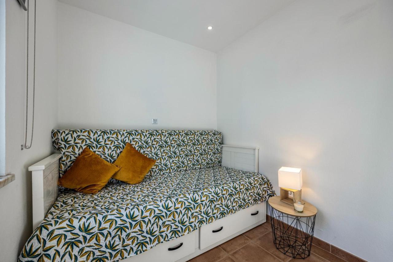 Salema Beach House Экстерьер фото